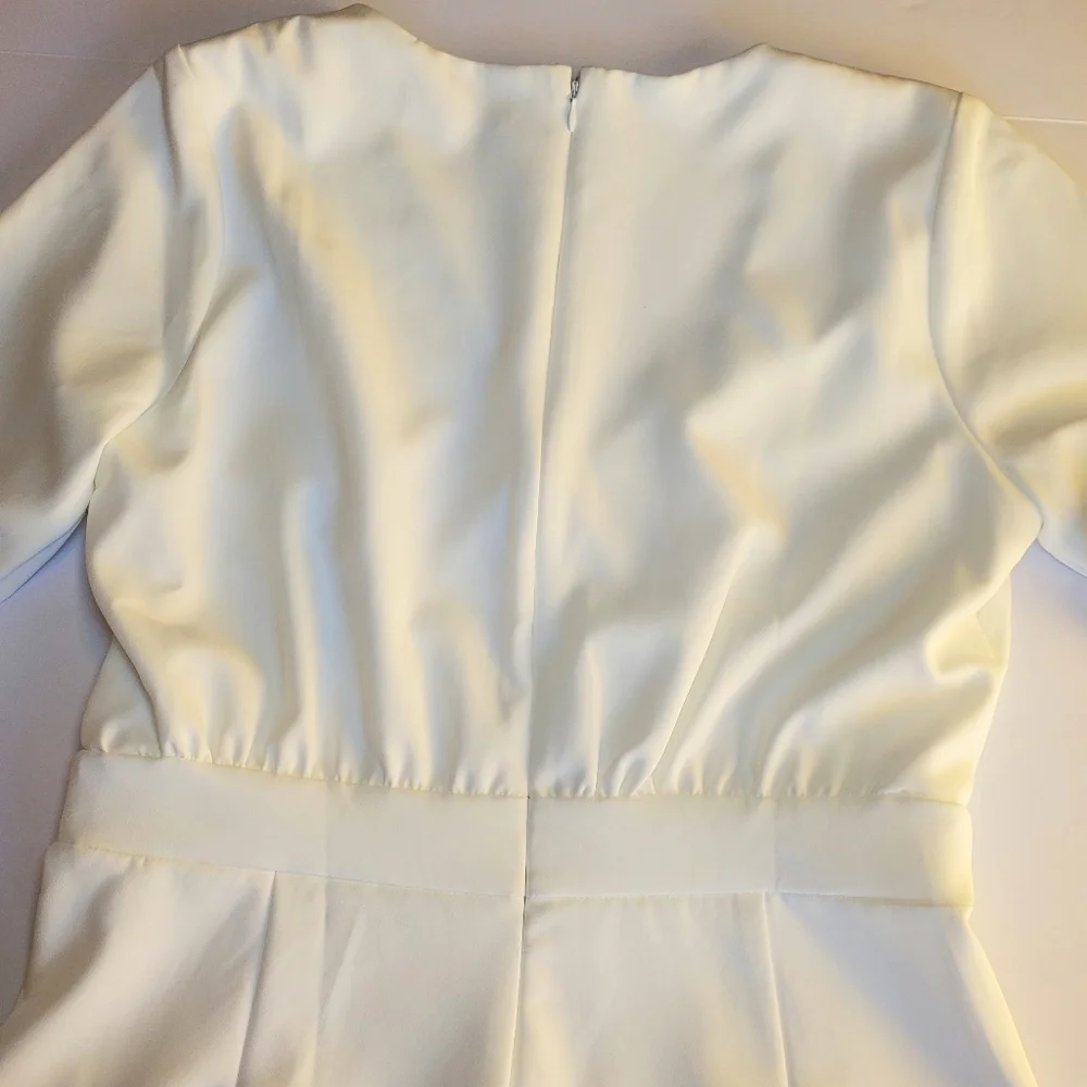 NWOT Lulus Rooftop Bar White Long Sleeve Faux-Wrap Belted Skort Romper Sz L